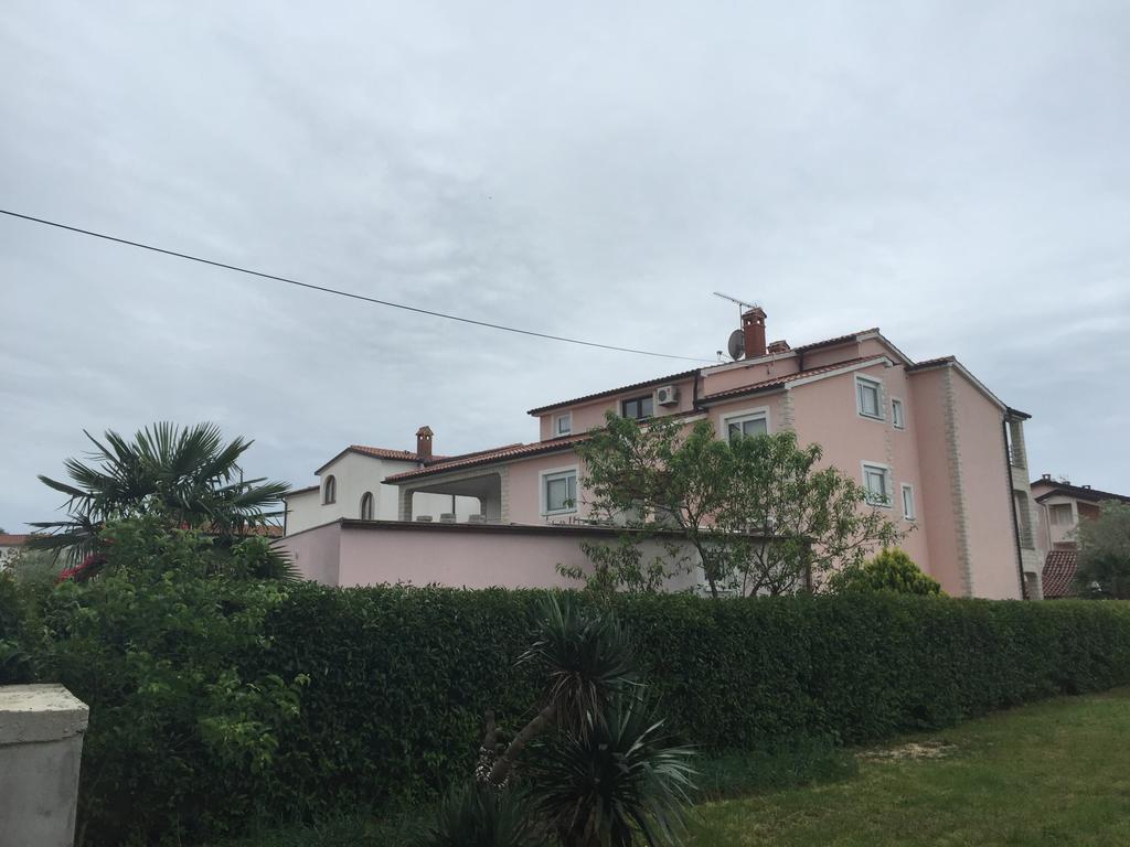 Villa Baldi Tar-Vabriga Eksteriør billede
