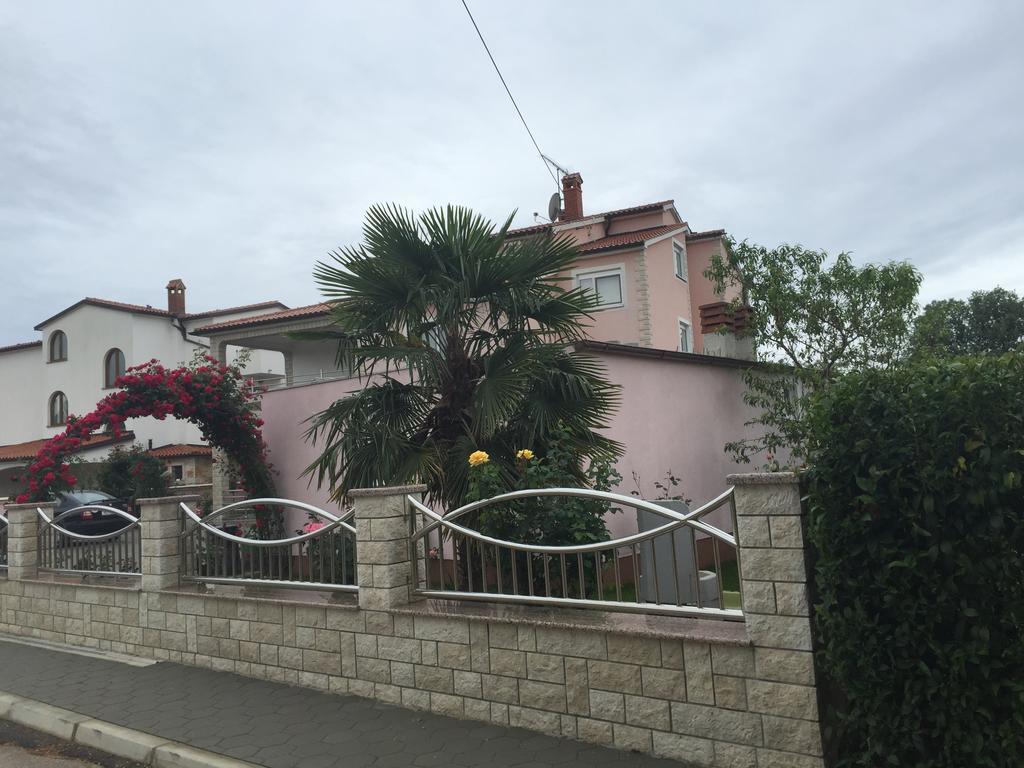 Villa Baldi Tar-Vabriga Eksteriør billede