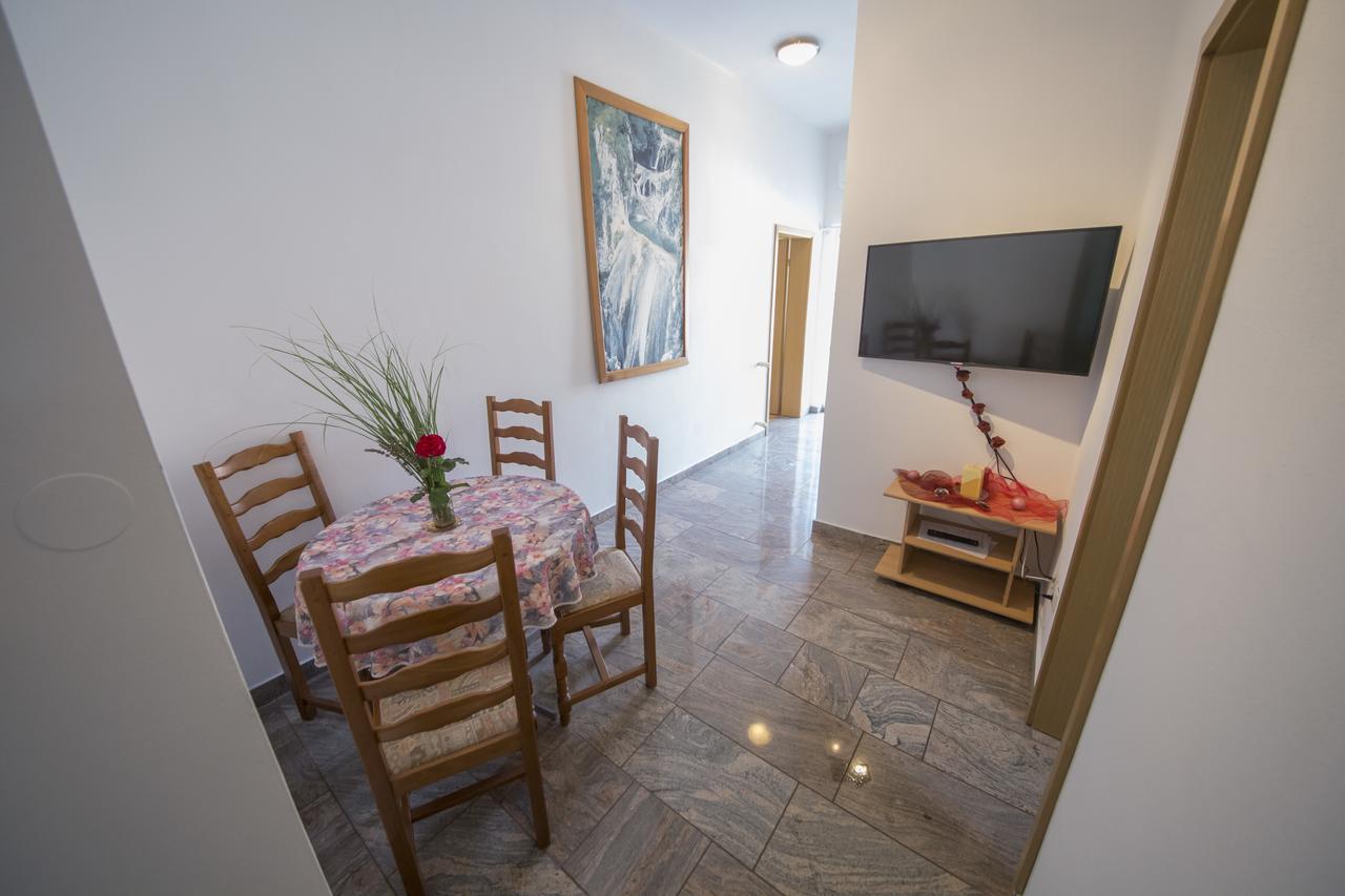 Villa Baldi Tar-Vabriga Eksteriør billede